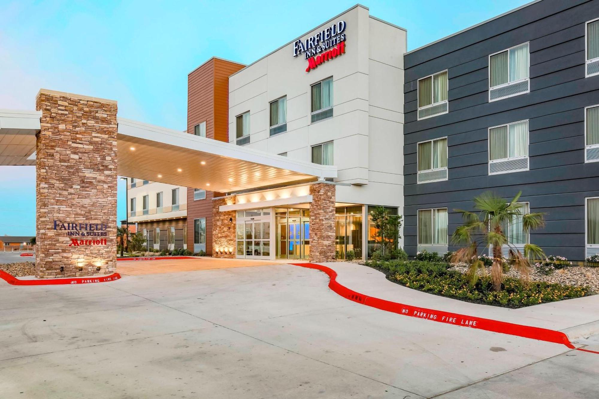 Fairfield Inn & Suites By Marriott Snyder Exterior photo